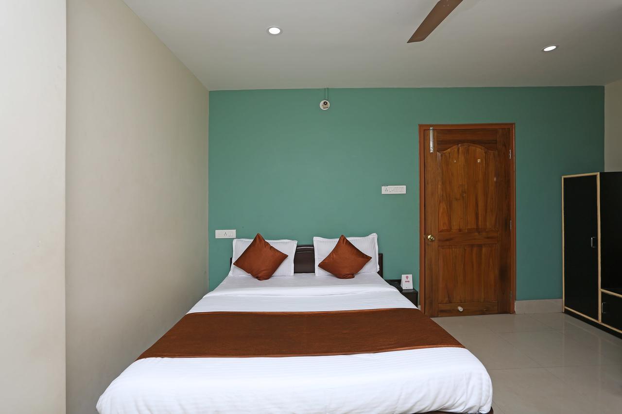 Hotel Oyo 6918 Near Jagannath Temple 3*
